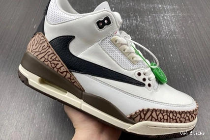 3 136064-168 Scott Air x Travis Jordan 364 SportInspired 0718